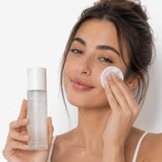 הסרת איפור עם MAKEUP REMOVER של MISHEE וצמר גפן